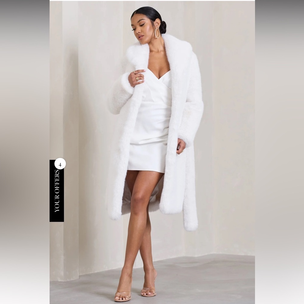 Club L London White Bandeau Mini Dress With Oversized Bow - Picture 4 of 4